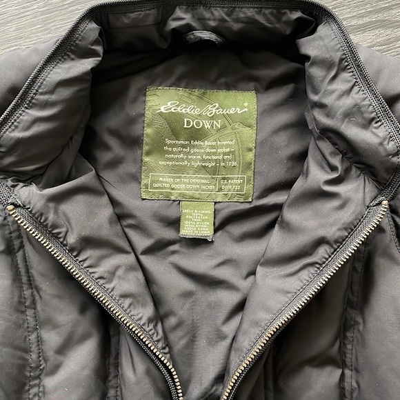 SzL Eddie Bauer Black Quilted Goose Down Vest EUC - Picture 5 of 9